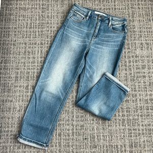 HIDDEN Ultra high waist straight leg jean - Size 27